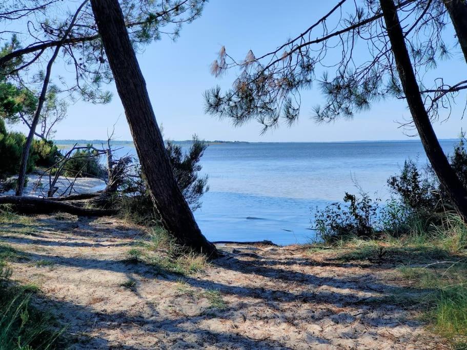 Villa Dans Residence Privee Au Bord Du Lac D'Hourtin Port المظهر الخارجي الصورة